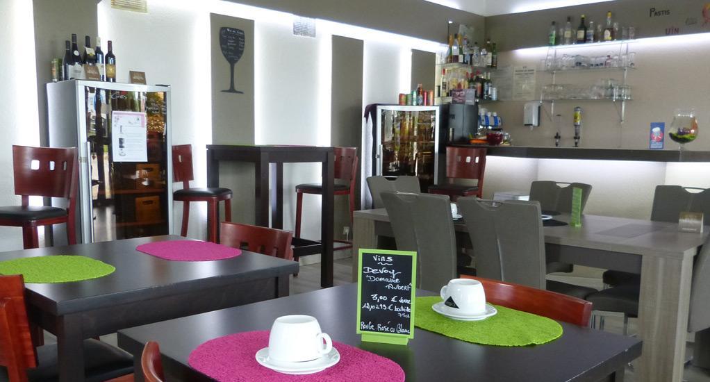 Logis Drom'Sud Hotel Donzère Zewnętrze zdjęcie