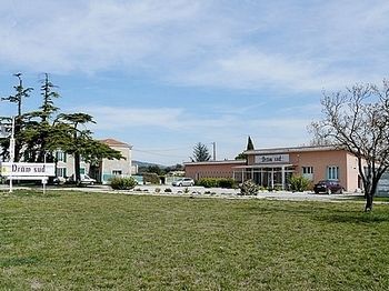 Logis Drom'Sud Hotel Donzère Zewnętrze zdjęcie